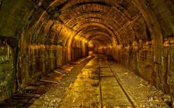 Parábola de la MINA