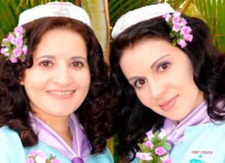 Discípulas de INRI CRISTO cantan «La Violetera» de Sarita Montiel